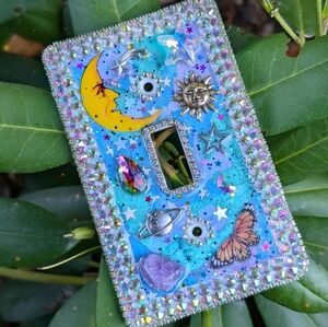 ✨SOLD✨Whimsical Light Switch Cover